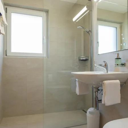 Appartamento Haus Azur Studio Nr- 8 By Interhome *